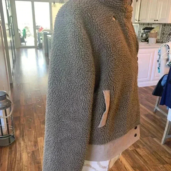 EVIDNT FAUX SHEARLING & SUEDE WARM JACKET SMALL - Picture 6 of 8